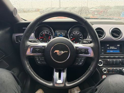 Used 2016 Ford Mustang GT RWD image 12