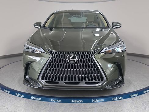 Used 2025 Lexus NX 250 FWD w/ Premium Package image 3