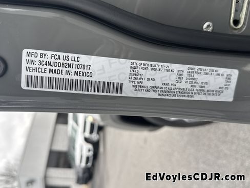 Used 2022 Jeep Compass Trailhawk w/ Trailhawk Elite Group image 34