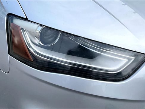 Used 2013 Audi A4 2.0T Premium image 26