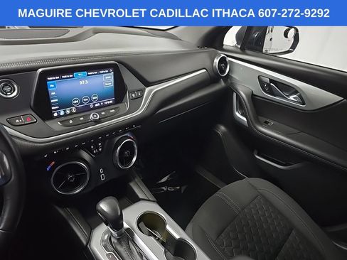 Used 2020 Chevrolet Blazer LT AWD/4WD image 25