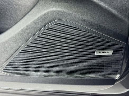 Certified 2025 Porsche Cayenne Coupe image 12