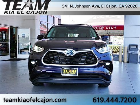 Used 2023 Toyota Highlander Limited AWD/4WD image 4