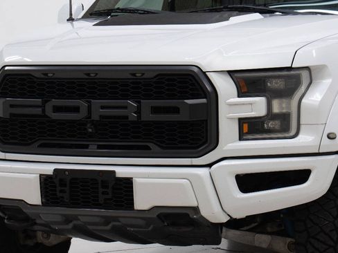 Used 2017 Ford F150 Raptor w/ Equipment Group 802A Luxury AWD/4WD image 9