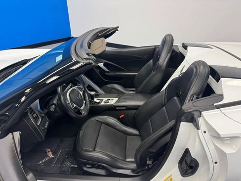 Used 2014 Chevrolet Corvette Stingray Convertible w/ 2LT Preferred Equipment Group RWD image 14