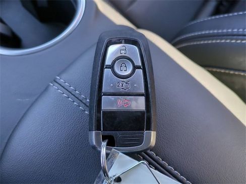 Used 2024 Ford Mustang GT Premium image 36