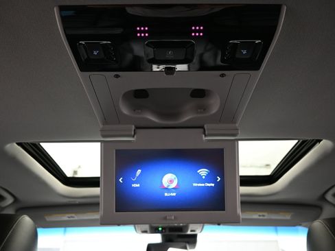 Used 2020 Cadillac Escalade Premium Luxury AWD/4WD image 41