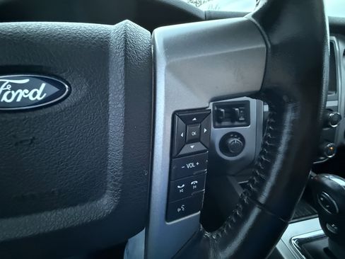 Used 2017 Ford Expedition Limited w/ Equipment Group 301A AWD/4WD image 29