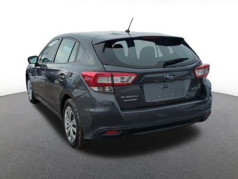 Used 2019 Subaru Impreza 2.0i image 4