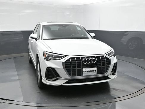 Used 2025 Audi Q3 2.0T Premium AWD/4WD image 17