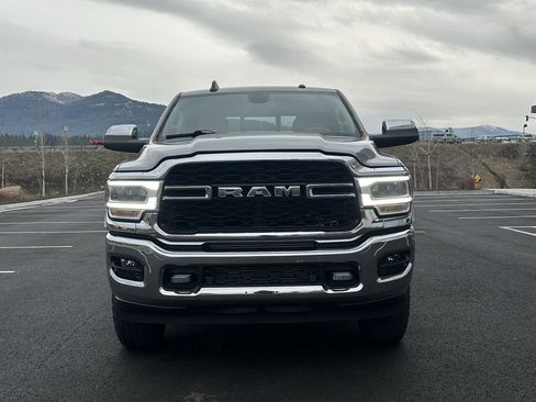 Used 2022 RAM 3500 Laramie image 47