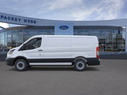 New 2026 Ford Transit 250 Low Roof w/ Load Area Protection Package RWD image 4