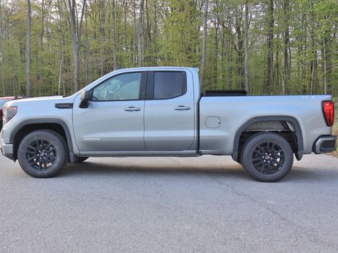 Used 2024 GMC Sierra 1500 Elevation AWD/4WD image 8