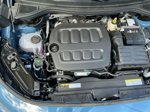 New 2026 Volkswagen Tiguan SE R-Line FWD image 16