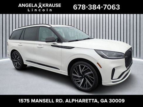 New 2026 Lincoln Aviator Black Label w/ Jet Appearance Package AWD/4WD image 1