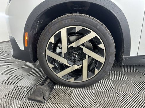 Certified 2025 MINI Cooper Countryman S image 10