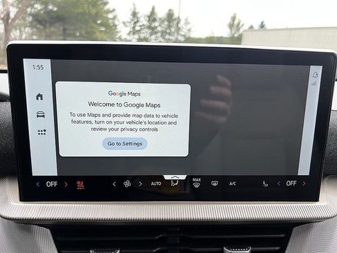 Used 2025 Ford Explorer Active w/ Active Comfort Package image 17