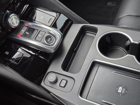Used 2025 Acura MDX FWD w/ Technology Package image 16