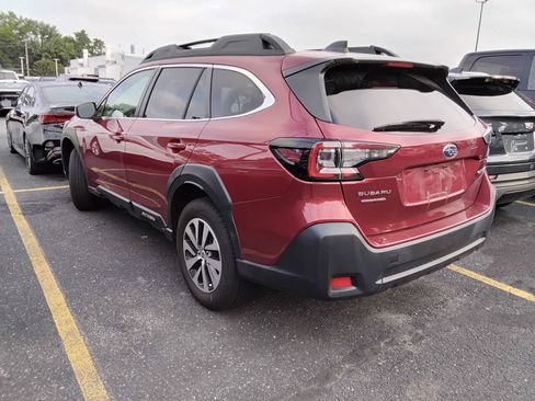 Used 2024 Subaru Outback Premium AWD/4WD image 5