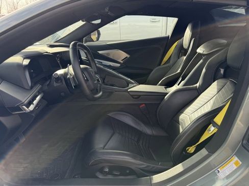 Used 2023 Chevrolet Corvette Stingray Preferred Conv w/ Battery Protection Package image 10