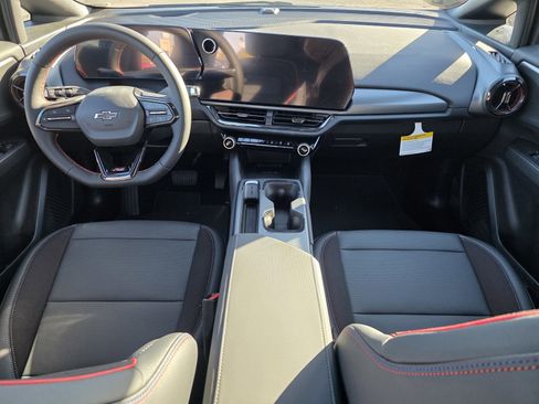 New 2026 Chevrolet Equinox EV RS image 19