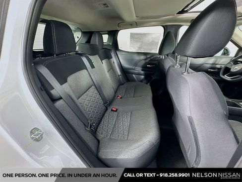 New 2026 Nissan Kicks SV w/ SV Premium Package FWD image 25
