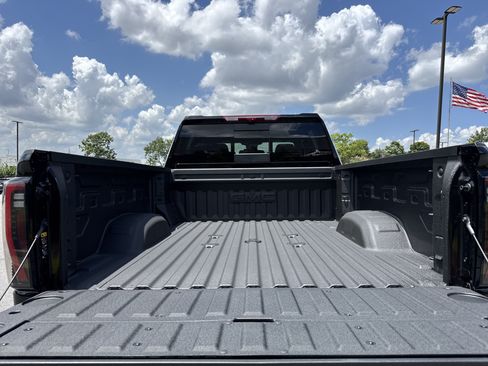 New 2026 GMC Sierra 2500 AT4 w/ AT4 Premium Plus Package AWD/4WD image 33