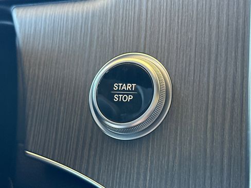 New 2026 Mercedes-Benz EQE 320 4MATIC SUV image 29