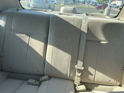 Used 2002 MAZDA Protege FWD image 12