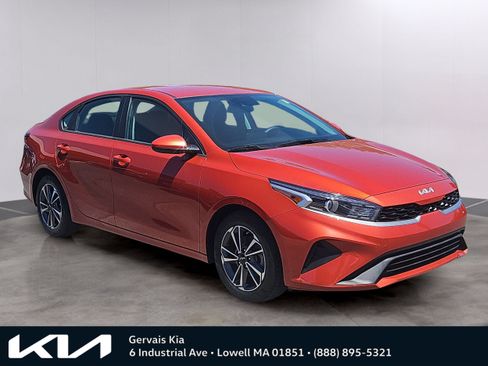 Certified 2023 Kia Forte LXS FWD image 1