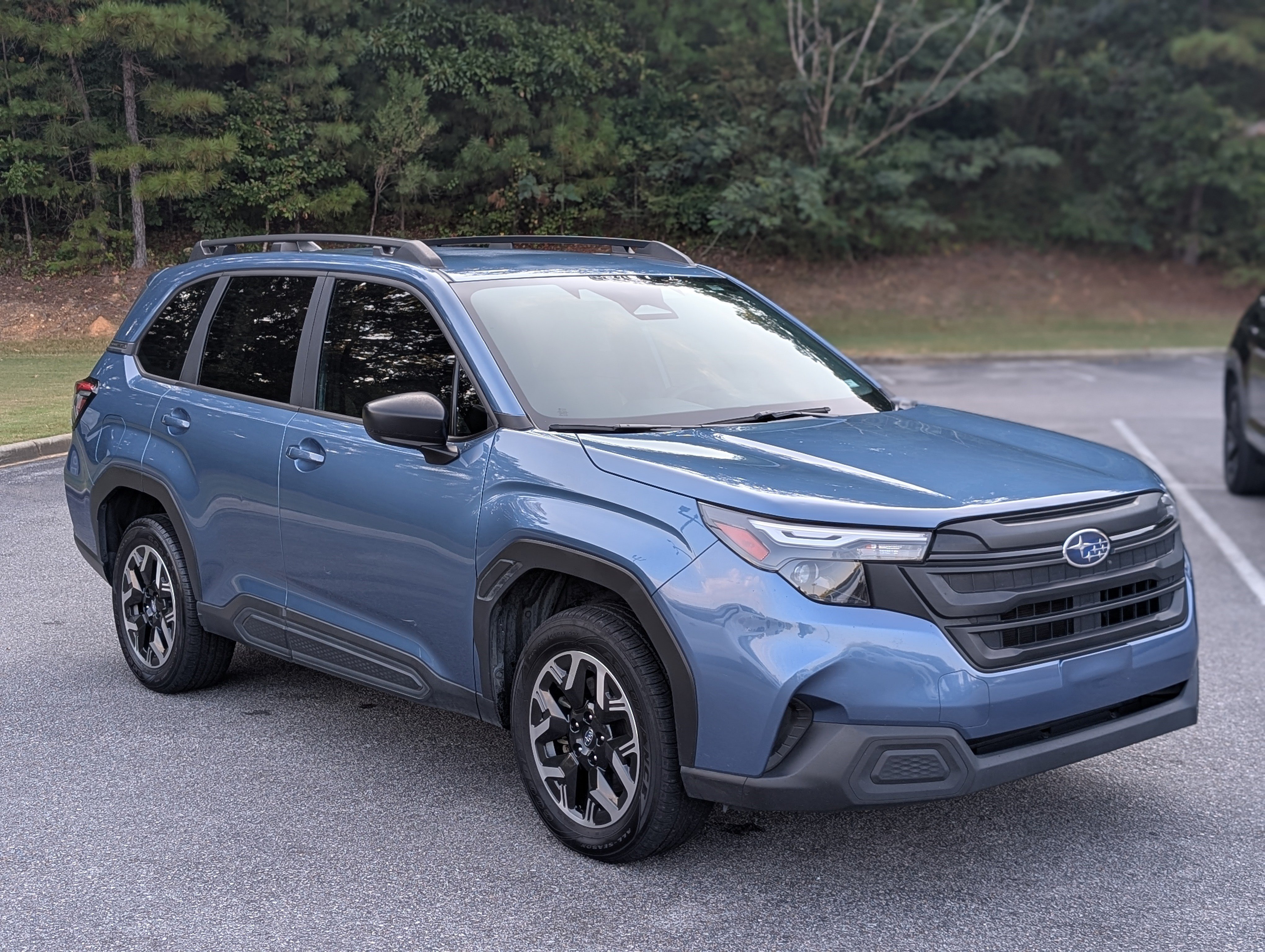 Used 2025 Subaru Forester AWD/4WD image 11