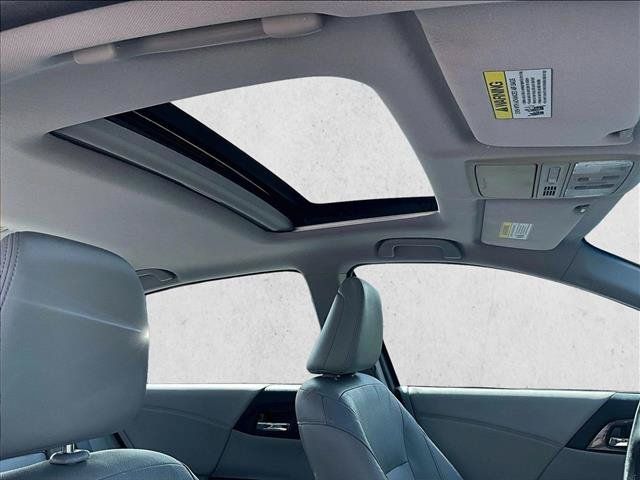 Used 2016 Honda Accord EX-L image 16