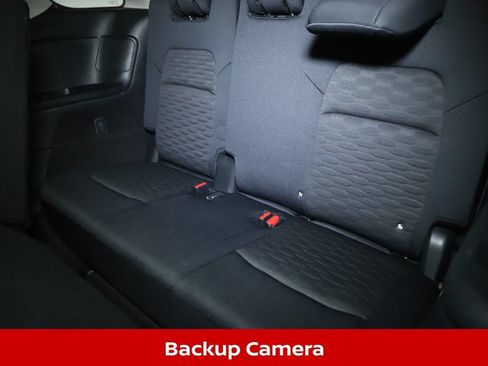 Certified 2024 Nissan Pathfinder SV AWD/4WD image 17