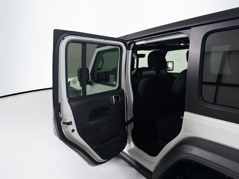 Used 2023 Jeep Wrangler Unlimited w/ 8.4" Radio Group AWD/4WD image 25