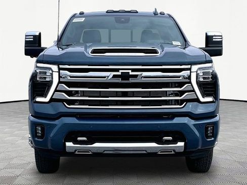 New 2026 Chevrolet Silverado 3500 High Country w/ High Country Premium Package image 2