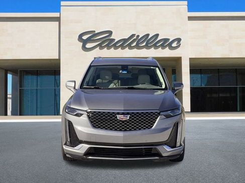 Certified 2023 Cadillac XT6 Premium Luxury image 10