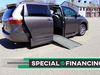 Used 2020 Toyota Sienna XLE