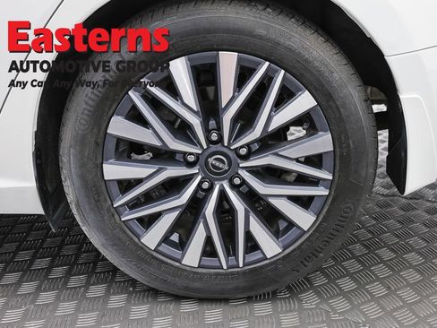 Used 2023 Nissan Altima 2.5 SV FWD image 32