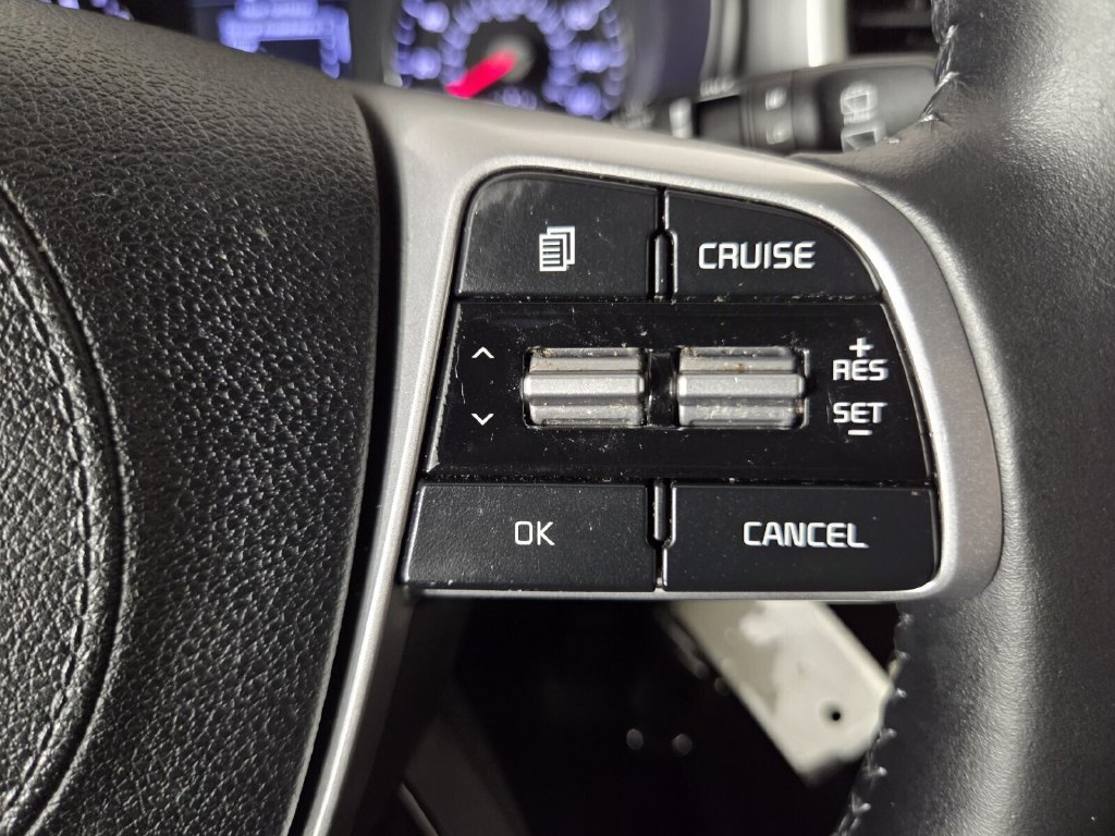 Used 2020 Kia Sorento LX w/ LX I4 Convenience Package FWD image 16