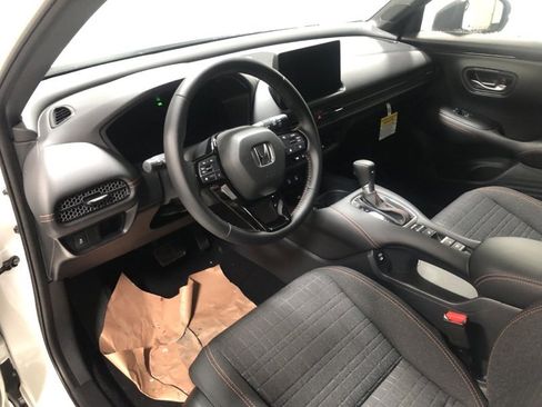 New 2026 Honda HR-V Sport image 18