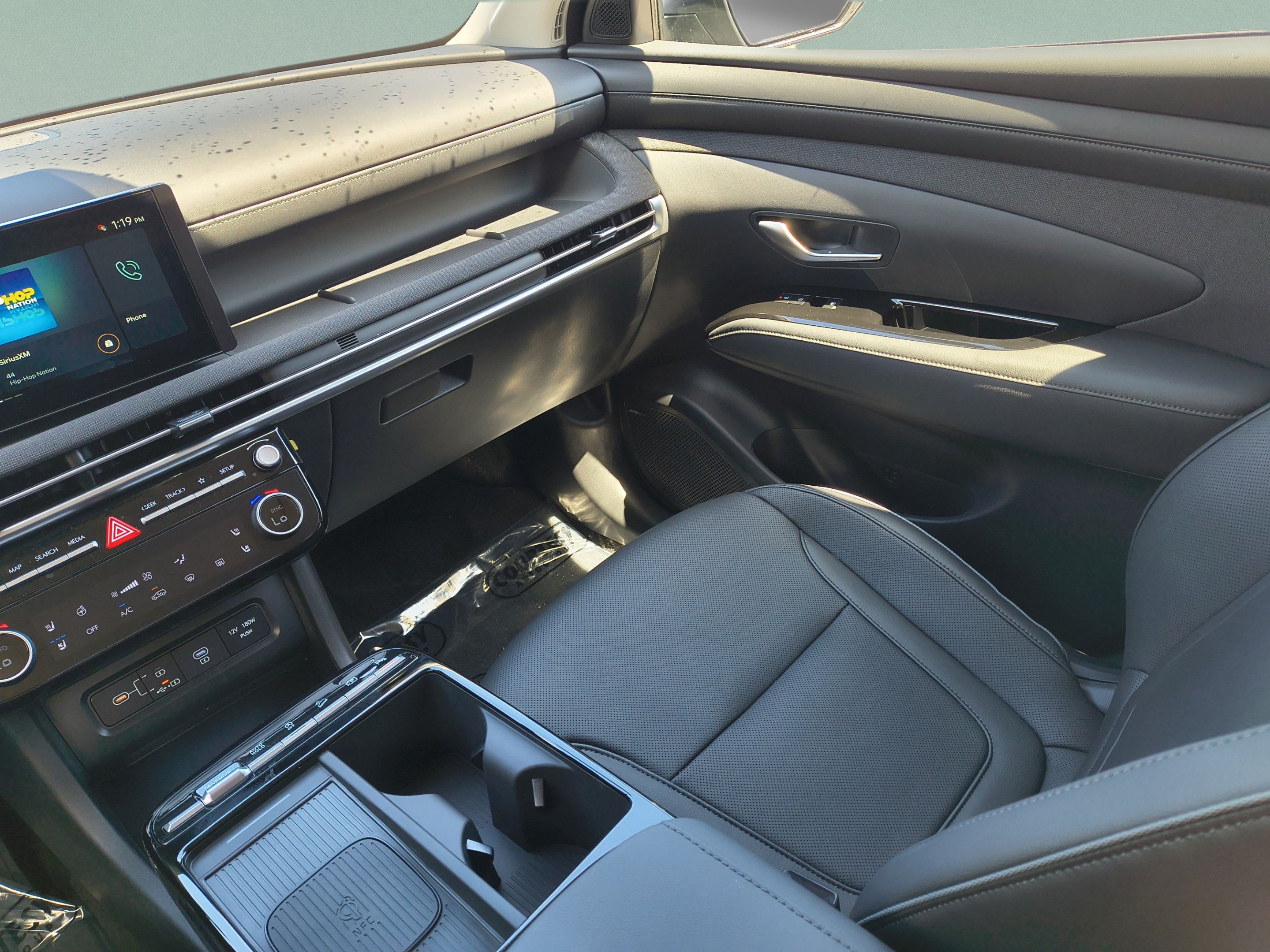 New 2026 Hyundai Tucson Limited FWD image 13