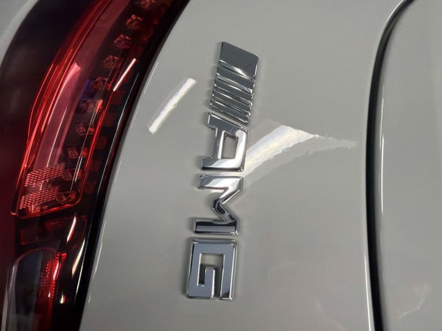 Used 2022 Mercedes-Benz SL 63 AMG 4MATIC image 26