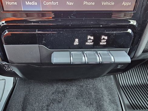 New 2025 RAM 1500 Big Horn image 15