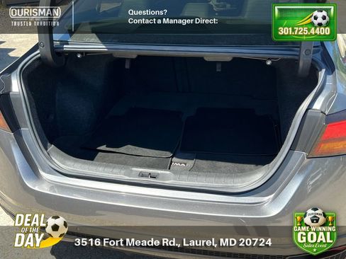 Used 2019 Nissan Altima 2.5 Platinum FWD image 18