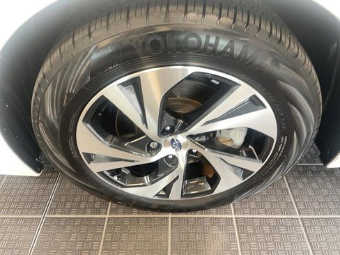 Used 2025 Subaru Legacy Premium image 16