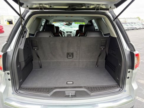 Used 2017 GMC Acadia Limited SLT FWD image 29