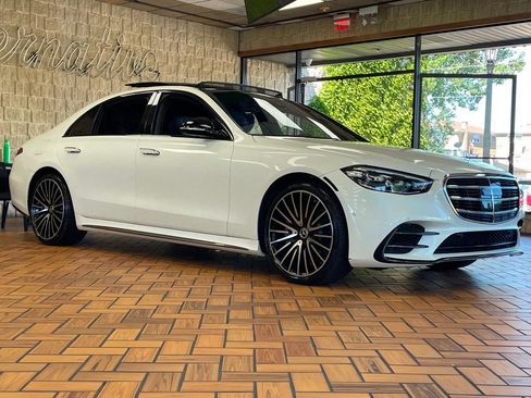 Used 2023 Mercedes-Benz S 580 4MATIC Sedan image 9