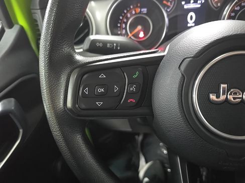 Used 2021 Jeep Wrangler Sport AWD/4WD image 18