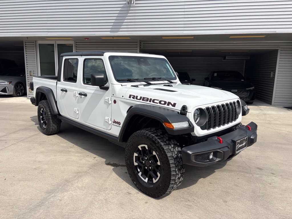 Used 2026 Jeep Gladiator Rubicon AWD/4WD image 3