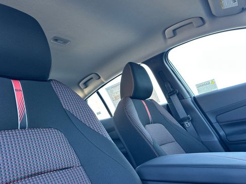 New 2026 Nissan Sentra SR w/ Floor Mat Package image 13